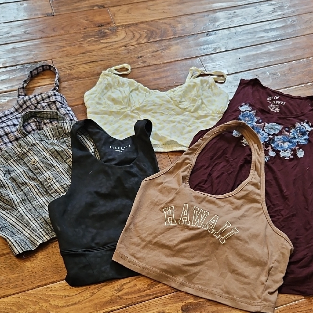 Bundle Of Name Brand Summer Tops